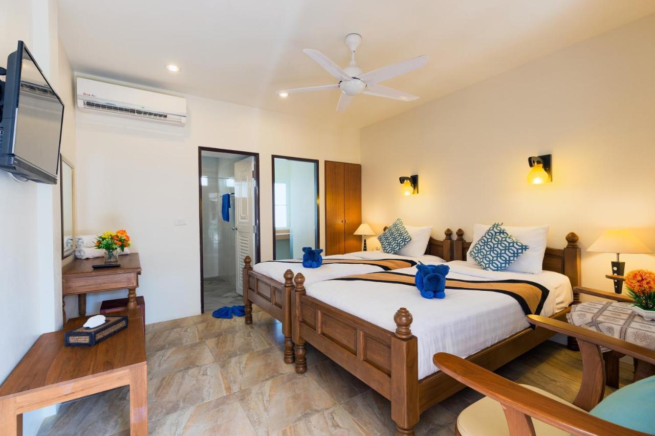Smile House Karon Hotel Buitenkant foto